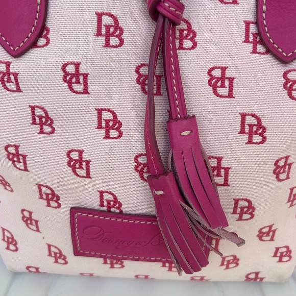 vintage Dooney & Bourke white and pink monogram canvas tote bag - Picture 3 of 11